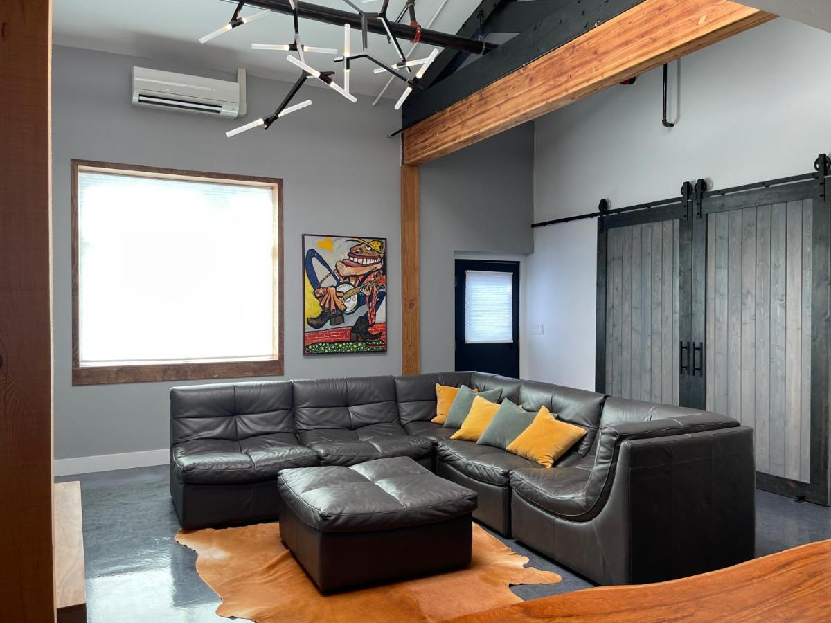 Petaluma Warehouse Lofts Unit E Apartment Exterior photo